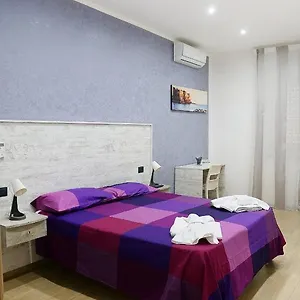 Bed & Breakfast Annunziata Dream, Naples