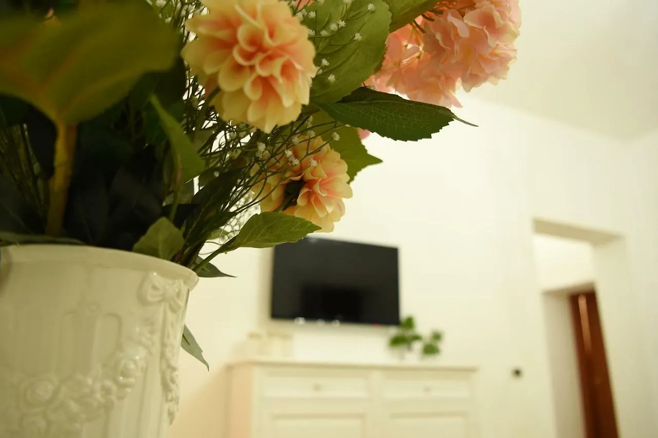 ** Bed & Breakfast B&B Bonnes Suites Napoli Italia